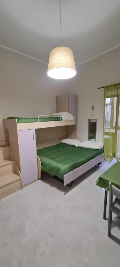 My Home Easy Room 卡斯特拉玛雷帝斯达比亚 外观 照片